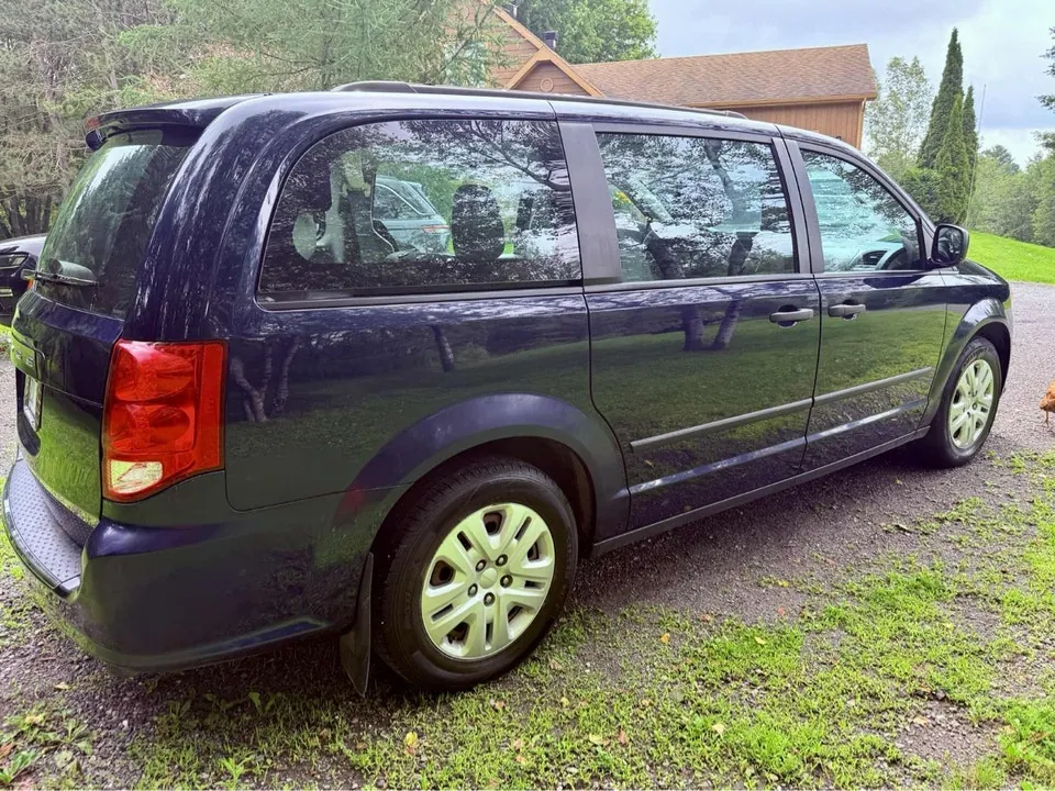 Dodge Grand Caravan 2017 photo 5