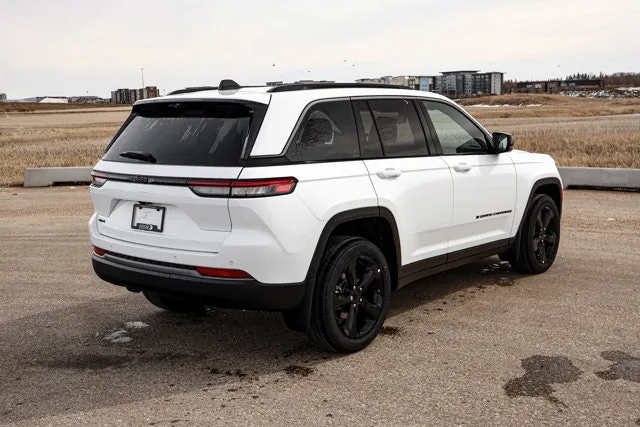 Jeep Grand Cherokee 2026 photo 4