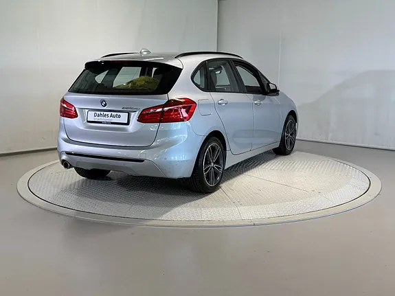BMW 225Xe 2021 photo 3