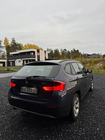 BMW X1 2011 photo 4