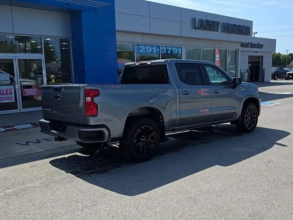 Chevrolet Silverado 1500 2026 photo 3