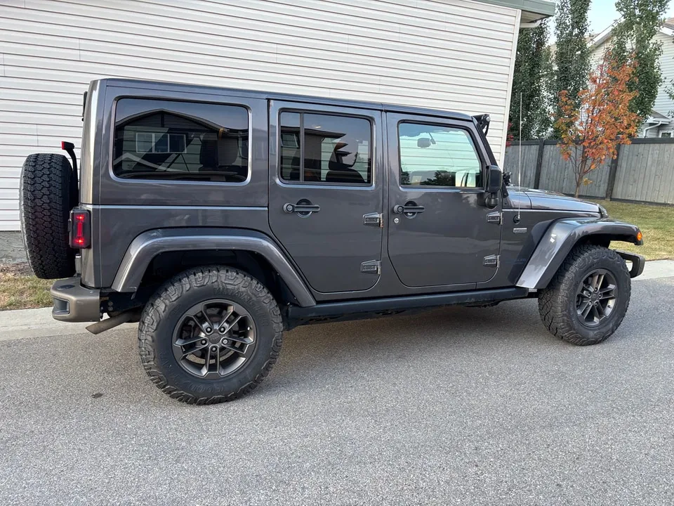 Jeep Wrangler Unlimited 2017 photo 4