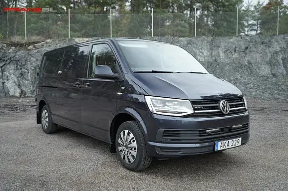 Volkswagen Transporter 2018 photo 4