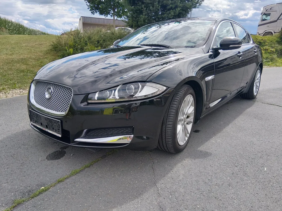 Jaguar Xf