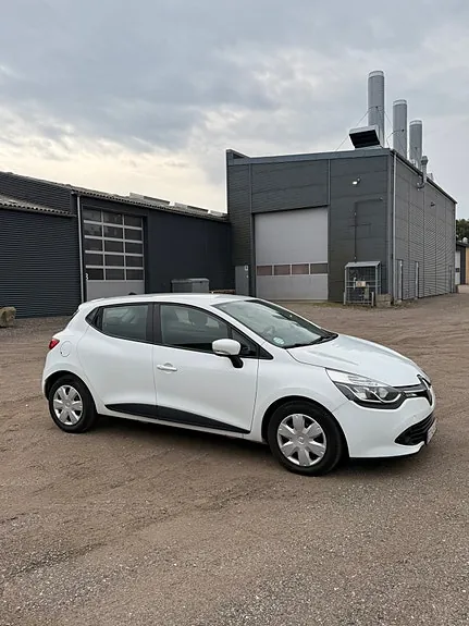 Renault Clio Iv 2013 photo 3