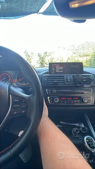 BMW 1 Series 2012 photo 3