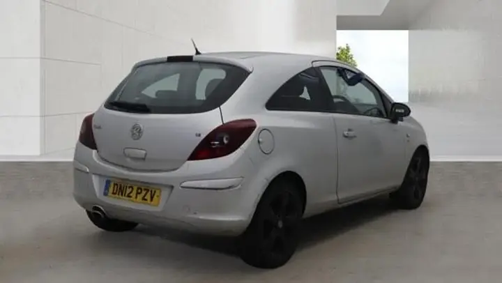 Vauxhall Corsa 2012 photo 4