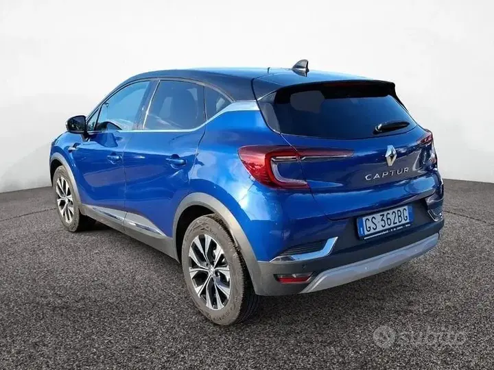 Renault Captur 2023 photo 4