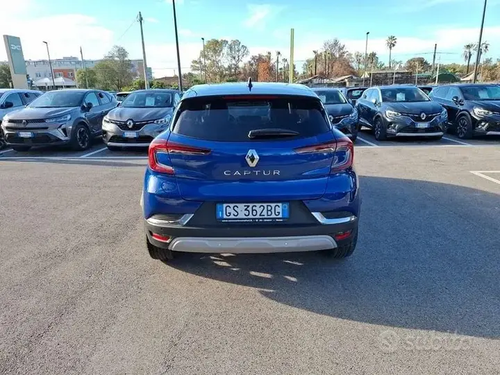Renault Captur 2023 photo 5