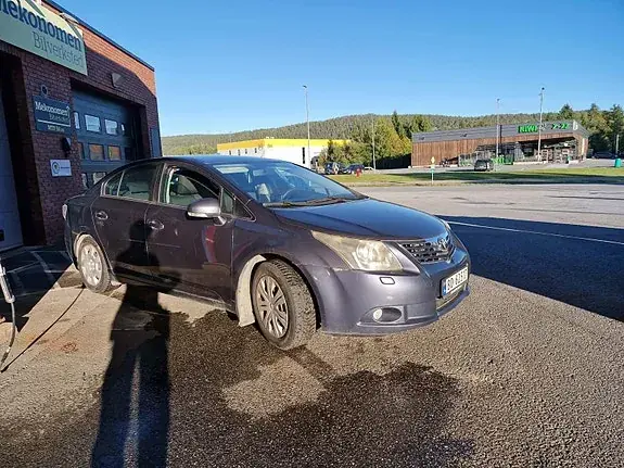 Toyota Avensis 2009 photo 3