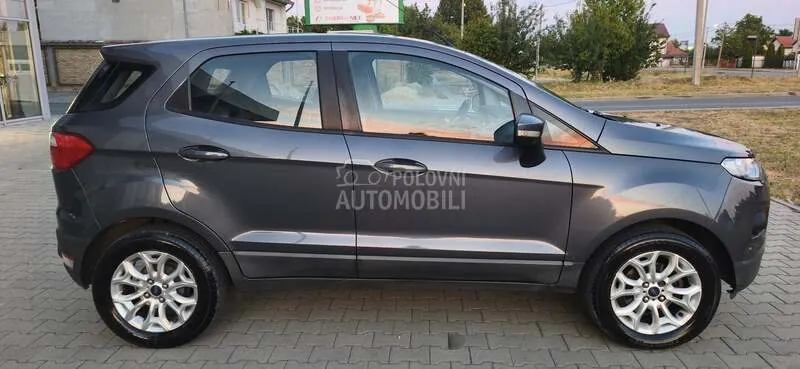 Ford Ecosport 2016 photo 4