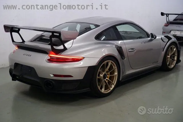 Porsche 911 Gt2 Rs 2018 photo 5
