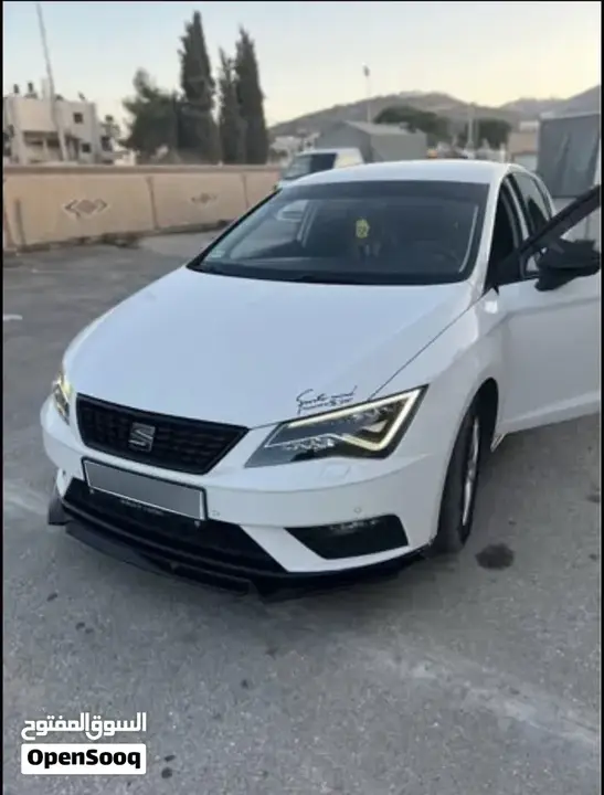 Seat Leon 2020 photo 2