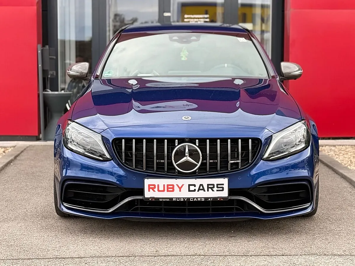 Mercedes-Benz C-Class 2018 photo 2