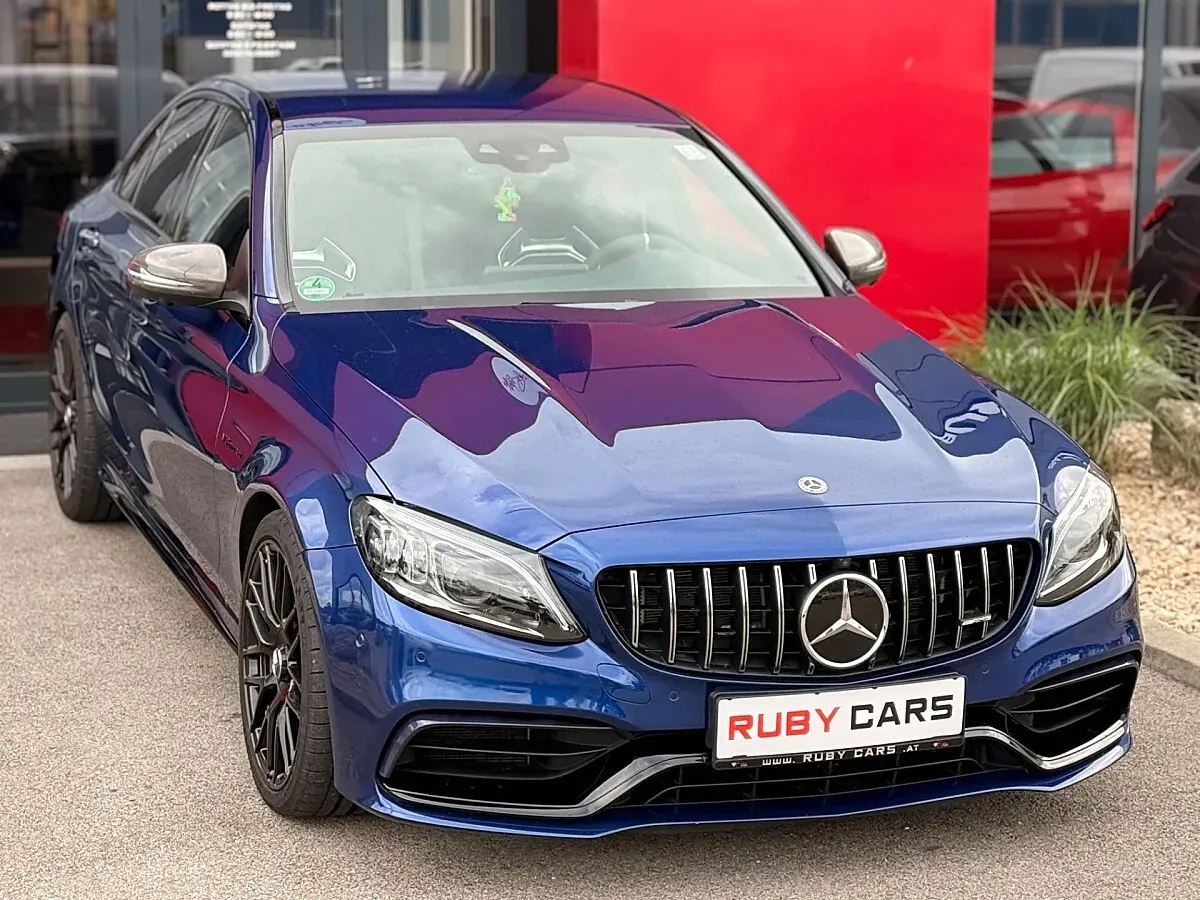Mercedes-Benz C-Class 2018 photo 3
