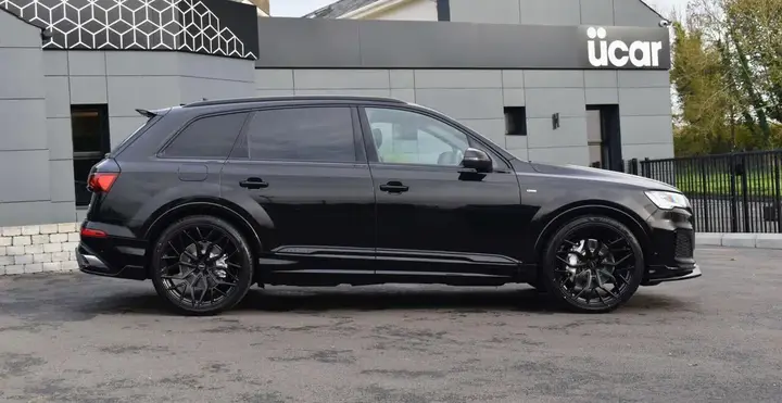 Audi Q7 2023 photo 4