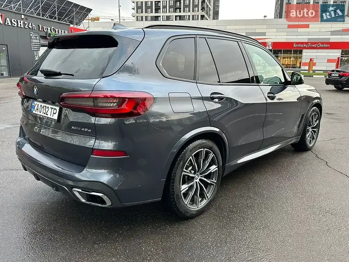 BMW X5 2021 photo 4