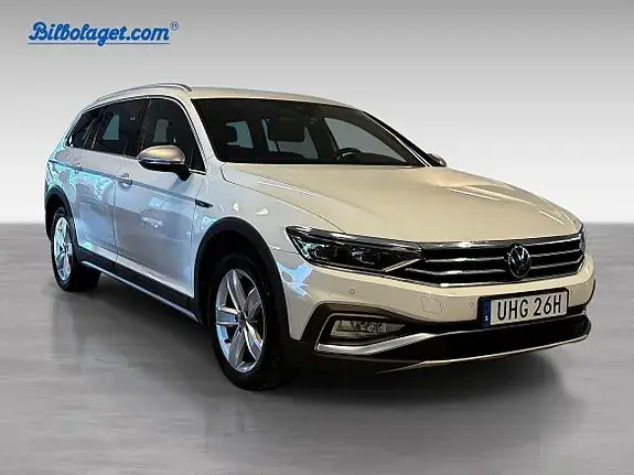 Volkswagen Passat Alltrack 2023 photo 3