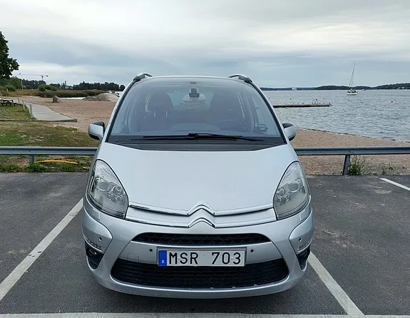 Citroen Grand C4 Picasso 2012 photo 3