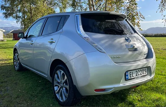 Nissan Leaf 2013 photo 4