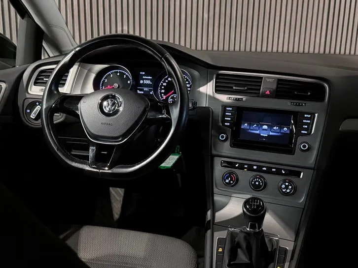Volkswagen Golf 2014 photo 2