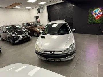 Peugeot 206 2004 photo 2