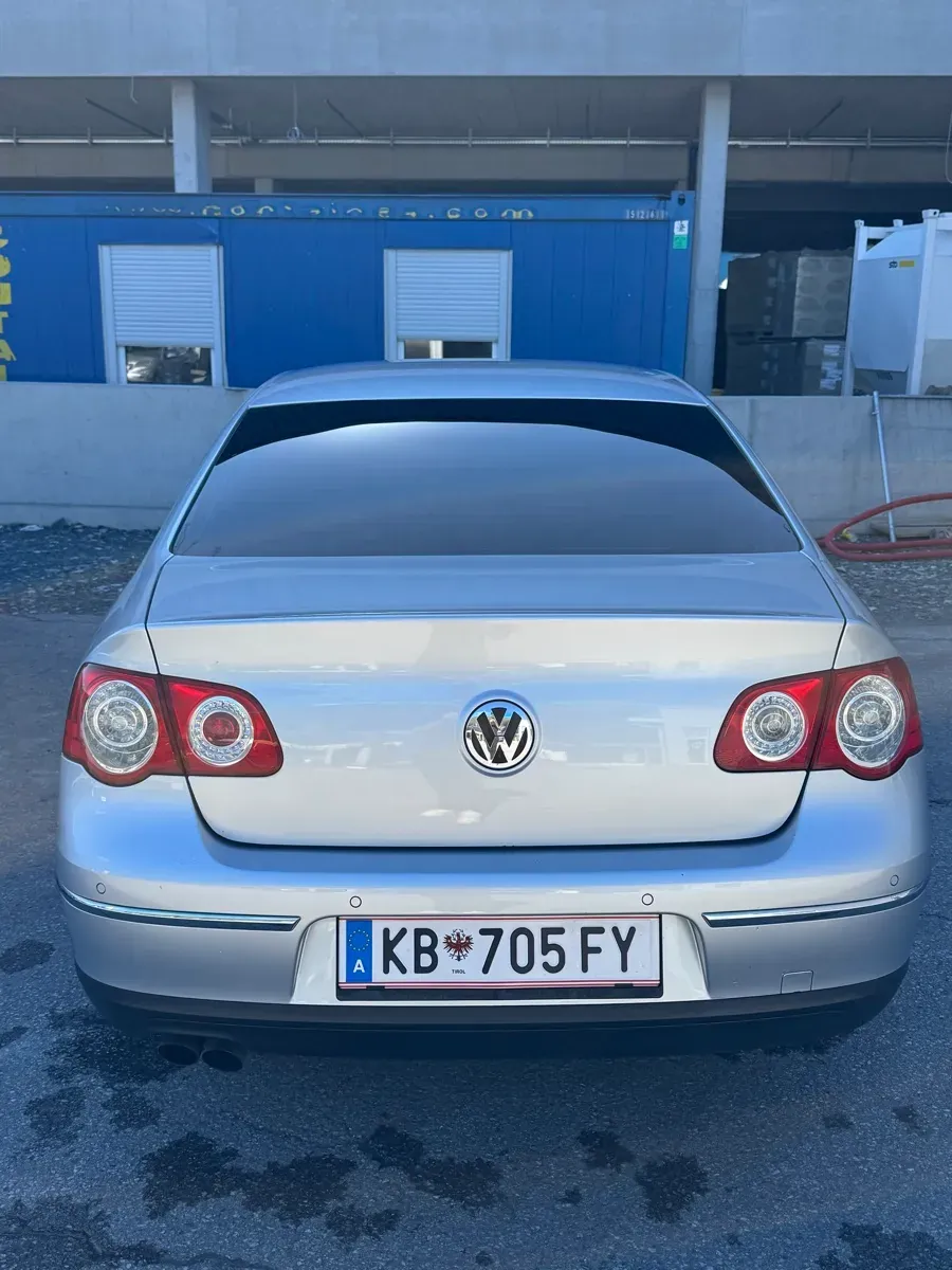 Volkswagen Passat 2010 photo 3