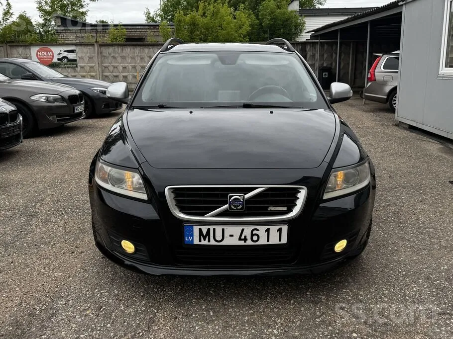 Volvo V50 2009 photo 2