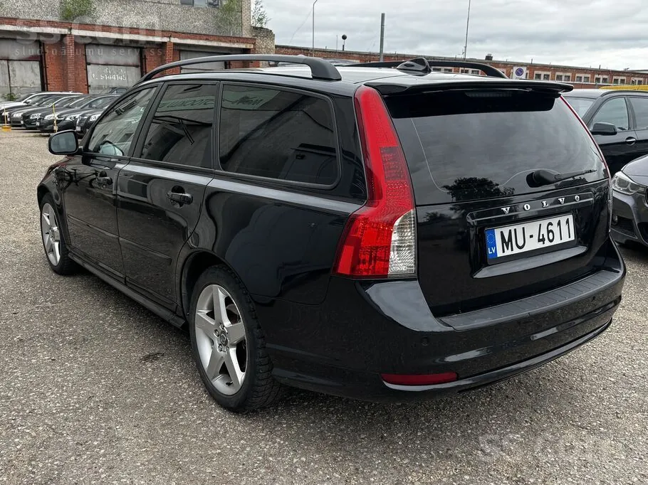 Volvo V50 2009 photo 4
