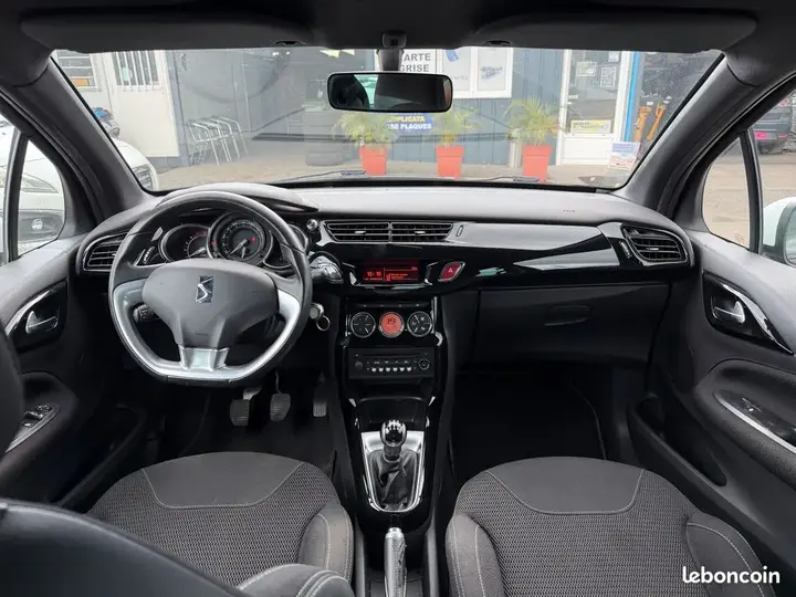 Citroen Ds3 2014 photo 3
