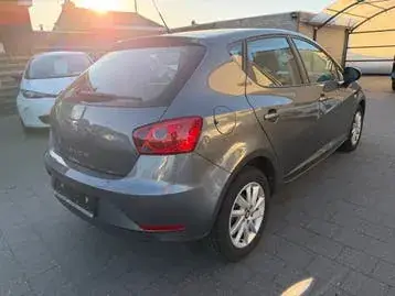 Seat Ibiza 2017 photo 4