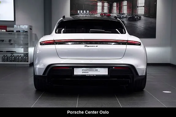 Porsche Taycan 4 2023 photo 5