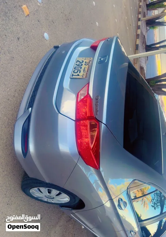 Honda City 2019 photo 2