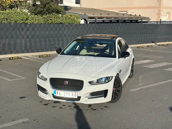 Jaguar Xe 2017 photo 4