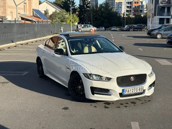 Jaguar Xe 2017 photo 5