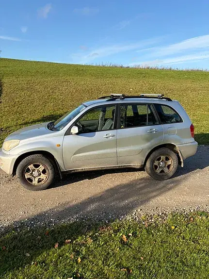 Toyota Rav4 2003 photo 2