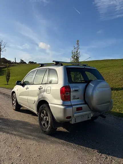 Toyota Rav4 2003 photo 3