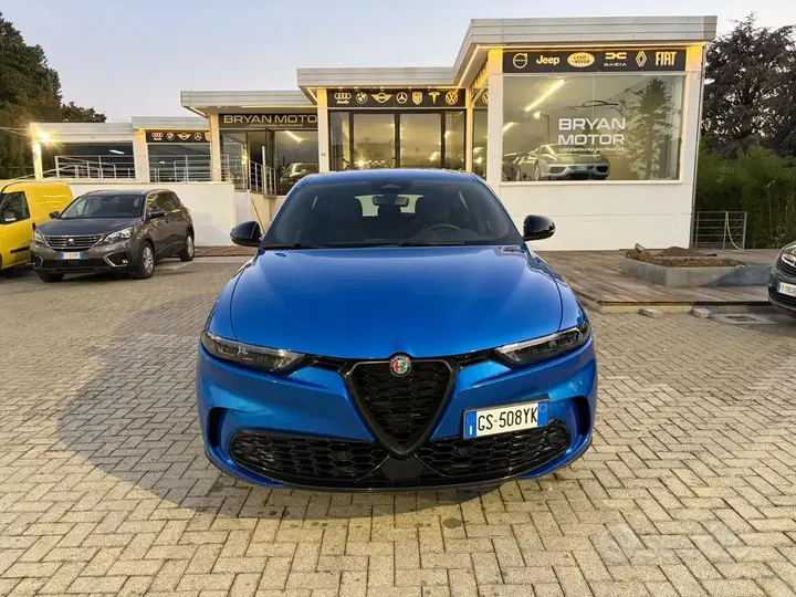 Alfa Romeo Tonale 2024 photo 3