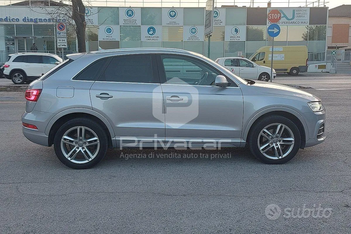 Audi Q3 2015 photo 4