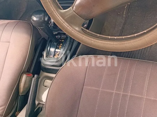 Nissan Sunny 1994 photo 4