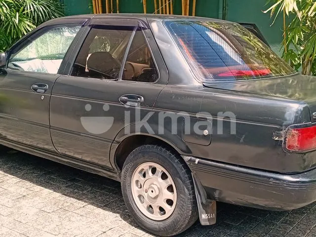 Nissan Sunny 1994 photo 2