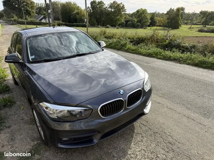BMW Series 1 2017 photo 2
