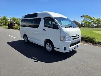 Toyota Hiace 2020 photo 2