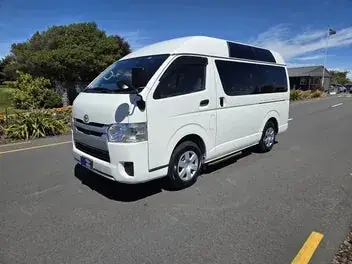 Toyota Hiace 2020 photo 4