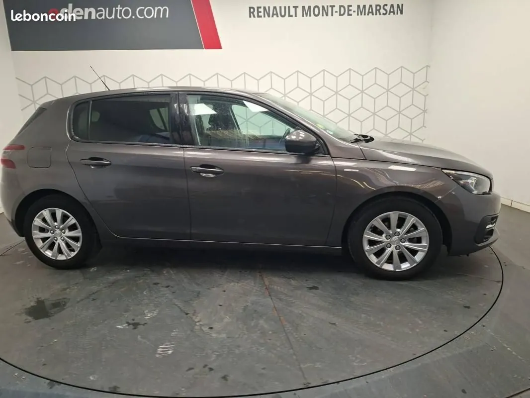 Peugeot 308 2020 photo 5