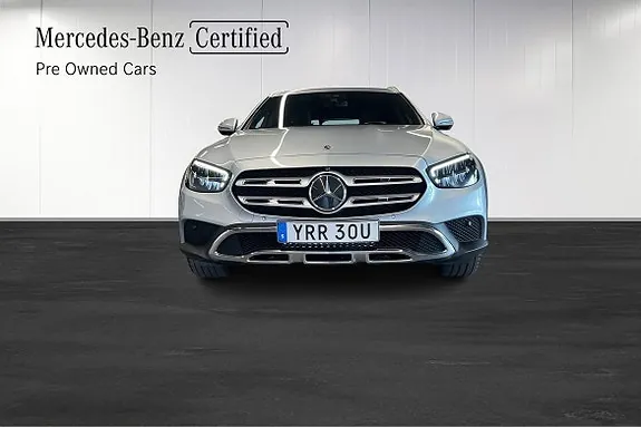 Mercedes-Benz E-Class 2022 photo 3