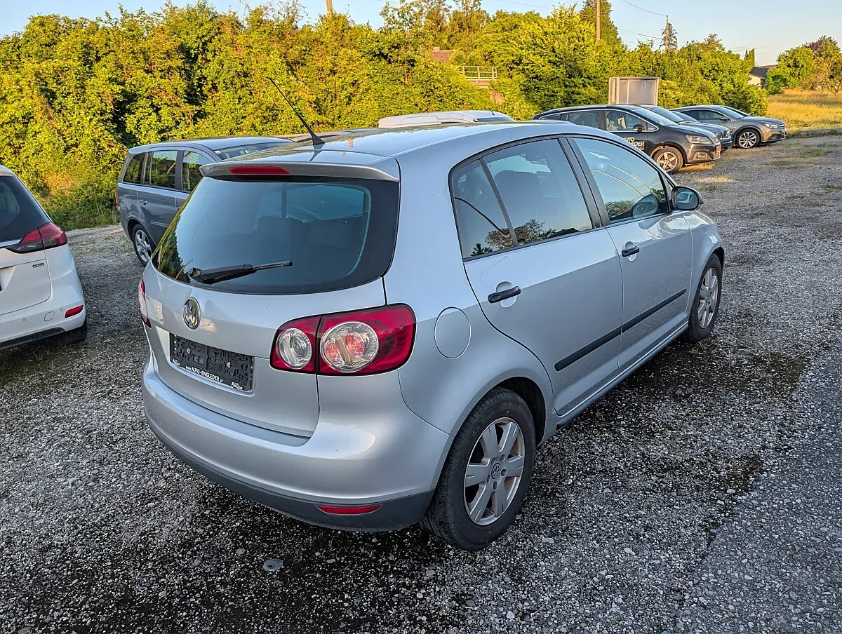 Volkswagen Golf 2007 photo 2