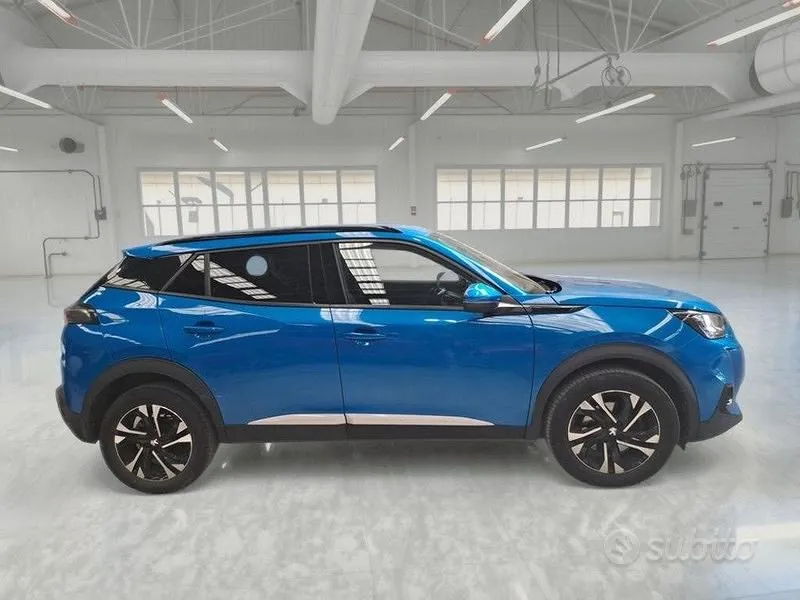 Peugeot 2008 2021 photo 3
