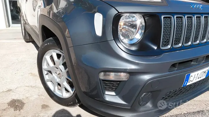 Jeep Renegade 2022 photo 2