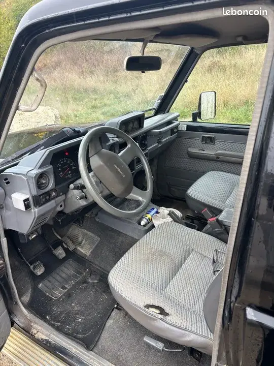 Toyota Land Cruiser 1992 photo 3